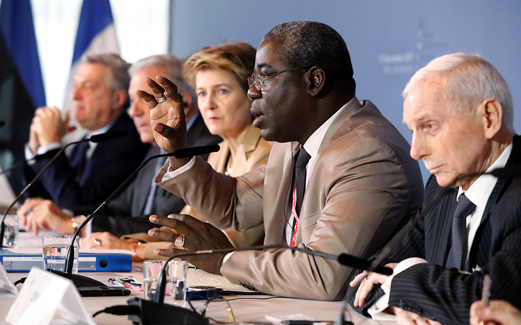 Conferenza stampa in occasione del terzo incontro del Gruppo di contatto per il Mediterraneo centrale. Filippo Grandi, Alto Commissario delle Nazioni Unite per i rifugiati, Dimitris Avramopoulos, commissario europeo per la migrazione, gli affari interni e la cittadinanza, la consigliera federale Simonetta Sommaruga, Abdramane Sylla, ministro dell'integrazione africana e dei Maliani all'estero, William Lacy Swing, direttore generale dell'OIM (Organizzazione internazionale per le migrazioni)