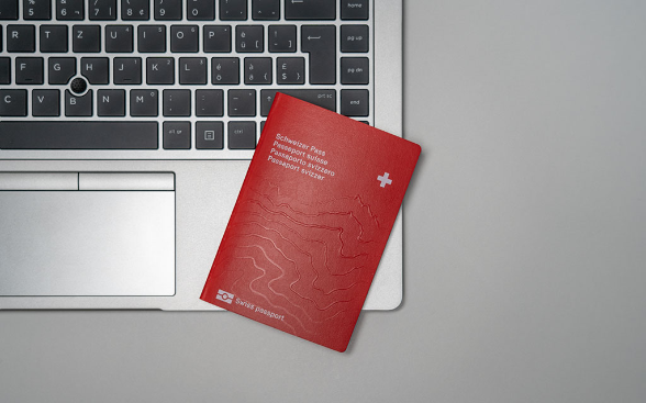 Commander un passeport et/ou une carte d'identité suisse en ligne